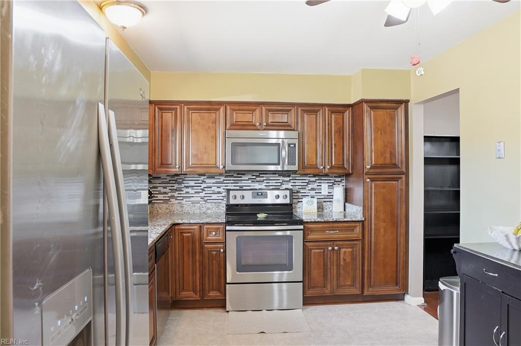 4208 Maplehurst Rd Property Photo 4