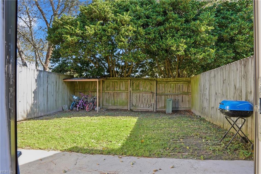 4208 Maplehurst Rd Property Photo 24