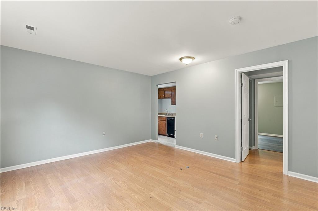 6661 Cedar Lake Dr Property Photo 2