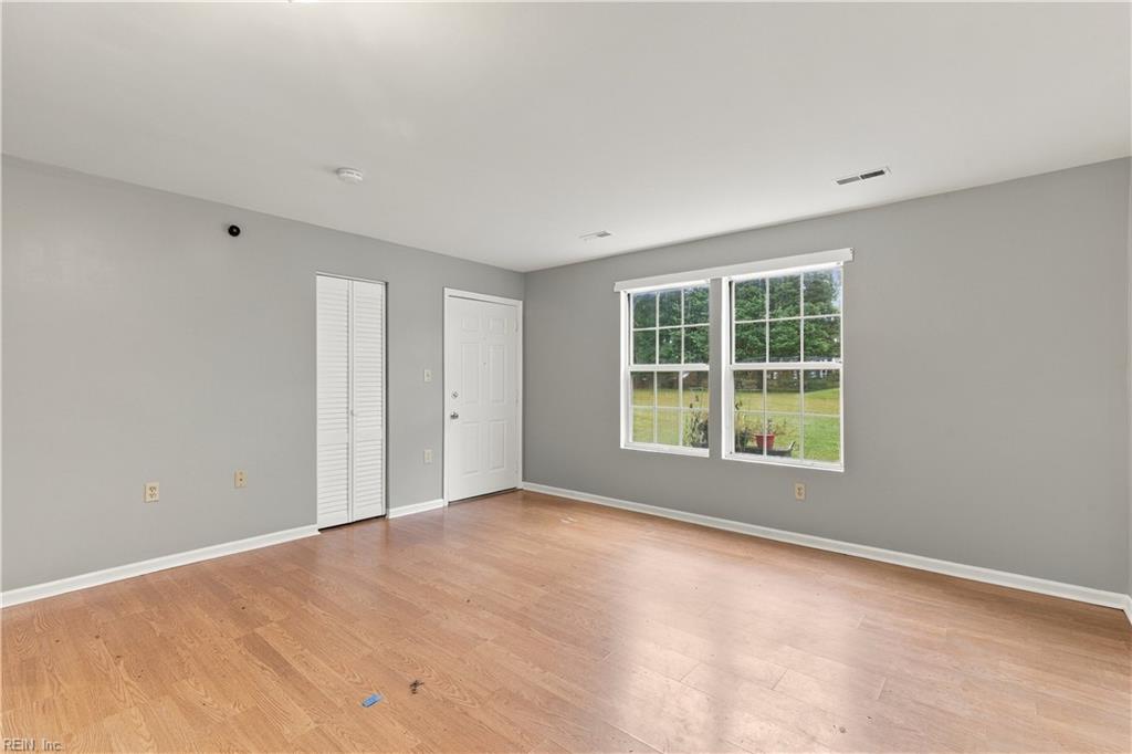 6661 Cedar Lake Dr Property Photo 4