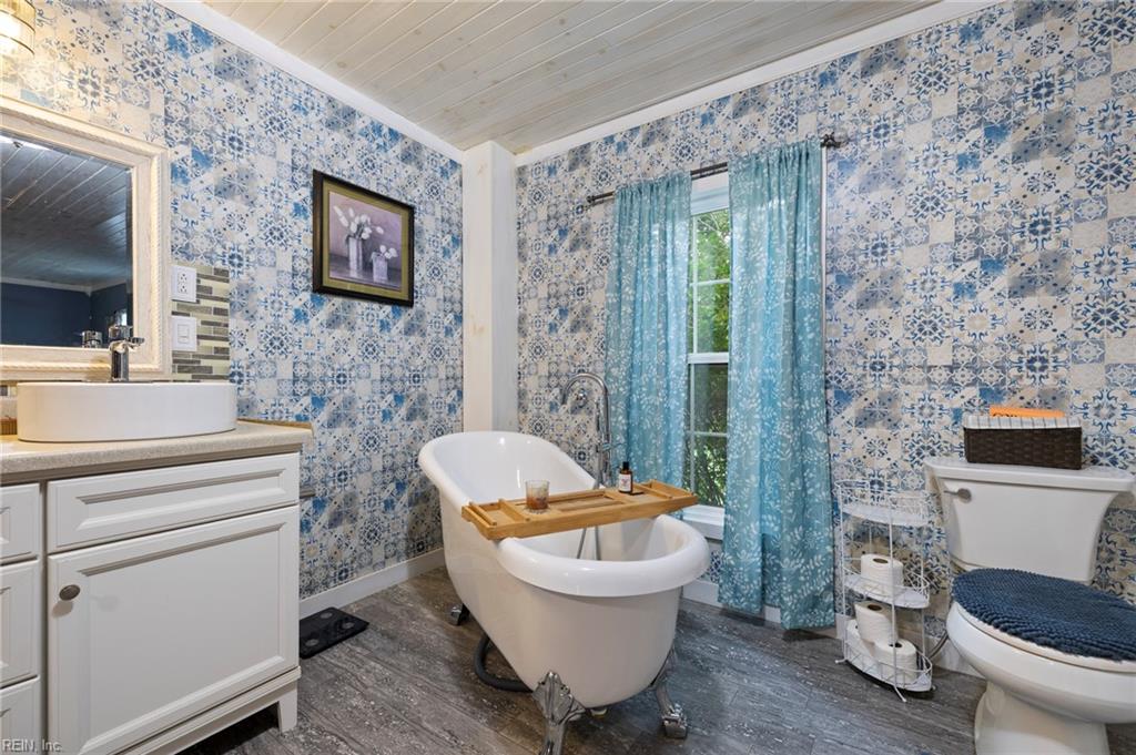 1301 Babbtown Rd Property Photo 8