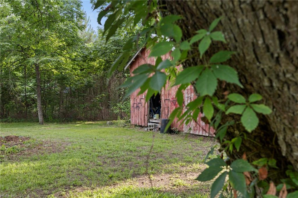 1301 Babbtown Rd Property Photo 17