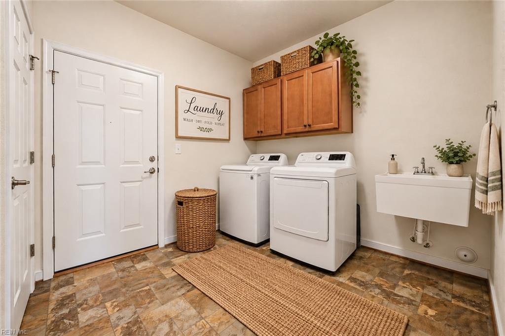 524 Linton Cir Property Photo 14