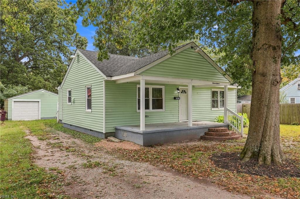 1311 Perry St Property Photo 7