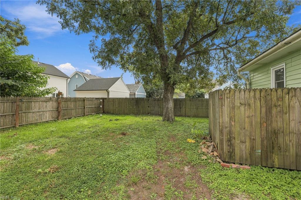 1311 Perry St Property Photo 40