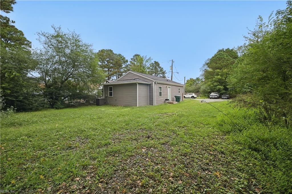 301 Bullock St Property Photo 19