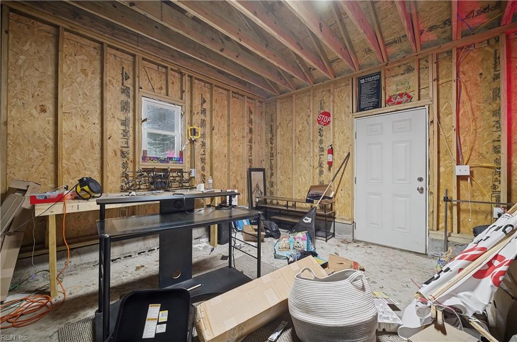 301 Bullock St Property Photo 27