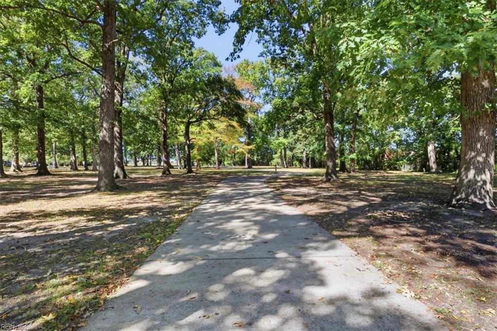 1215 Azalea Ct Property Photo 45