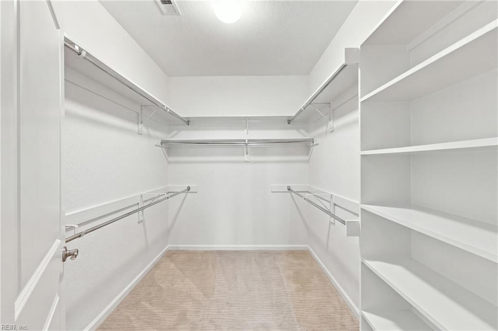 1724 Dromolin Dr Property Photo 29