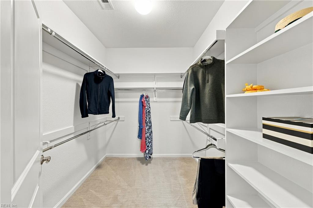 1724 Dromolin Dr Property Photo 30