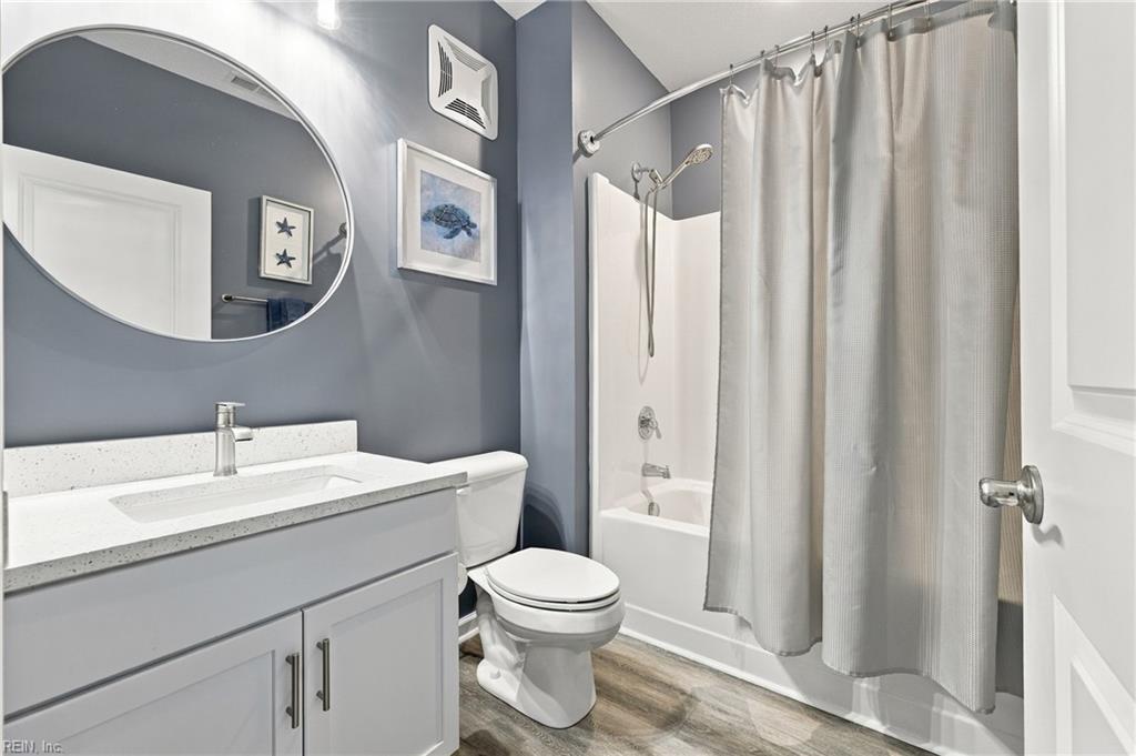 1724 Dromolin Dr Property Photo 37