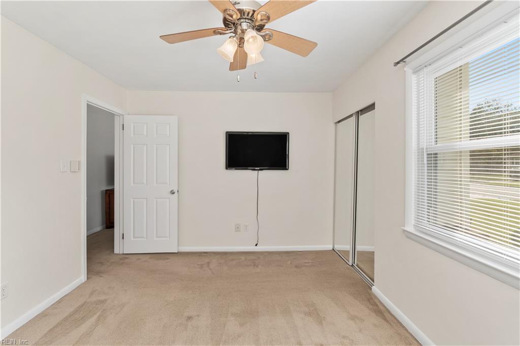 912 Carriage Hill Rd Property Photo 10