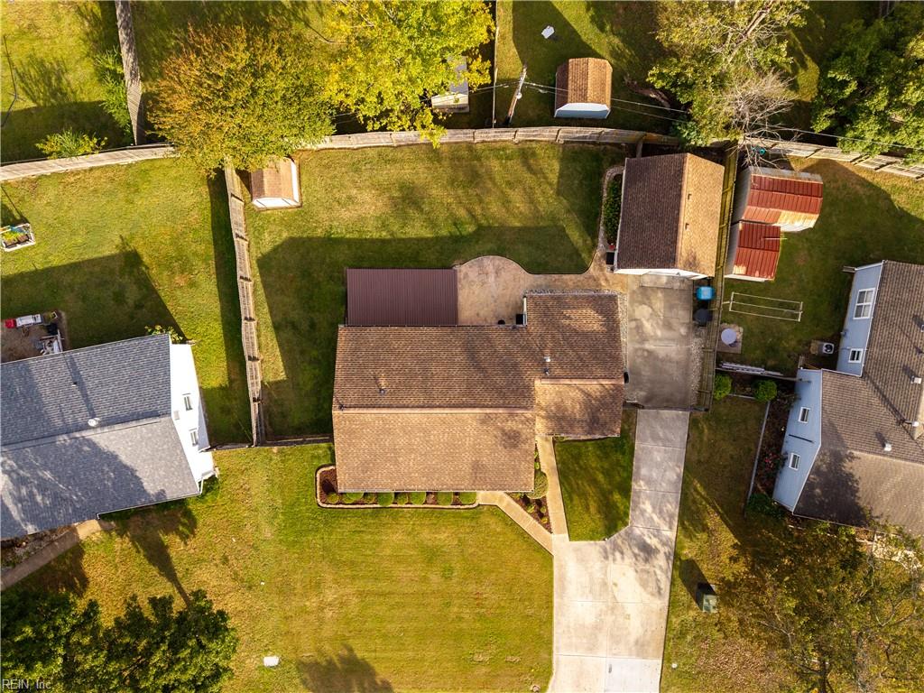 912 Carriage Hill Rd Property Photo 43