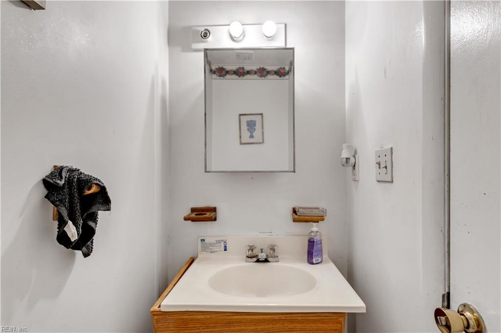 961 Avenue J Ave Property Photo 12