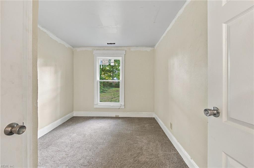 951 Ingleside Rd Property Photo 22