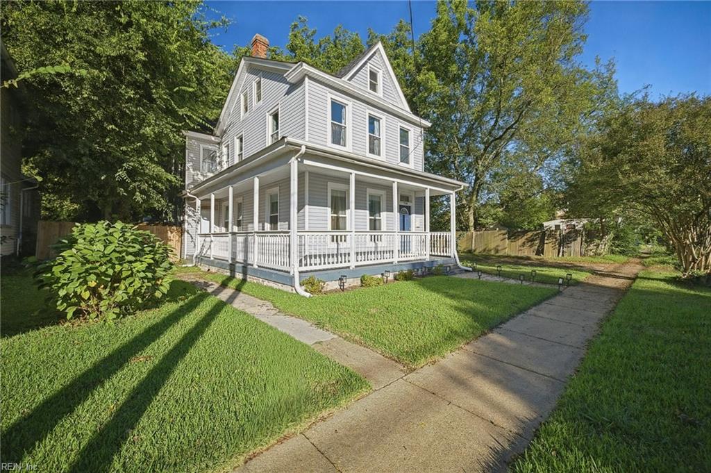 738 Douglas Ave Property Photo 2