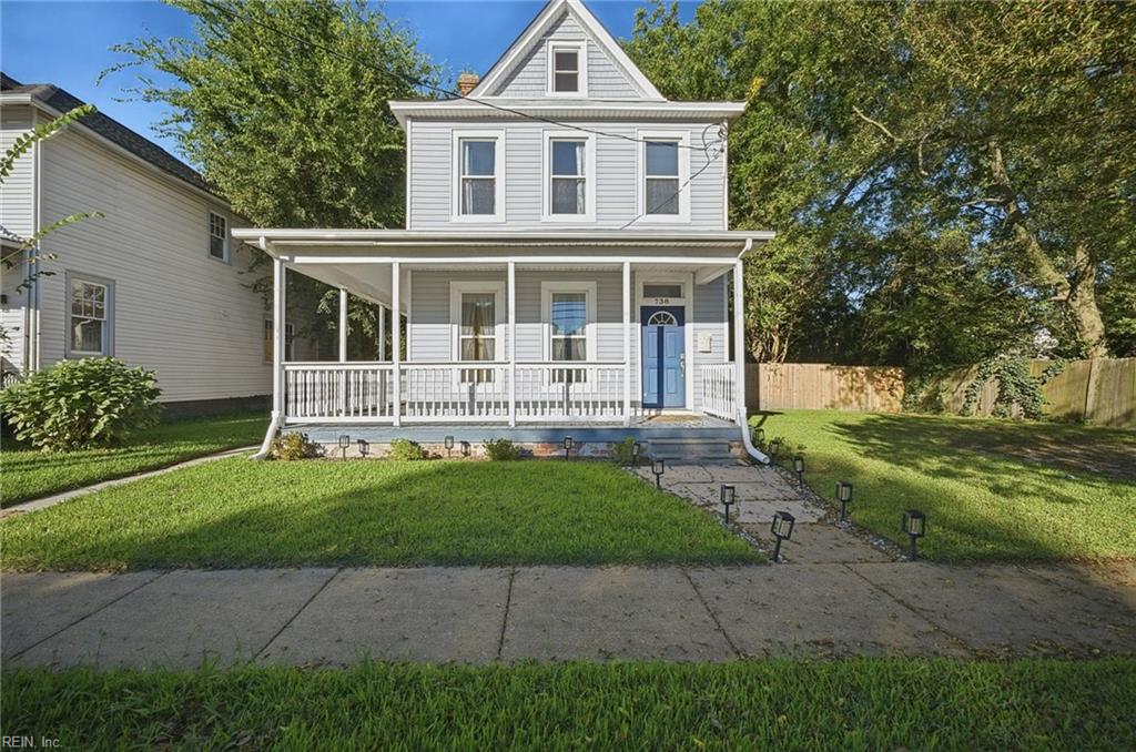 738 Douglas Ave Property Photo 3