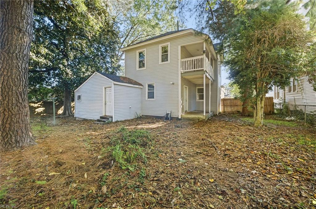 738 Douglas Ave Property Photo 30