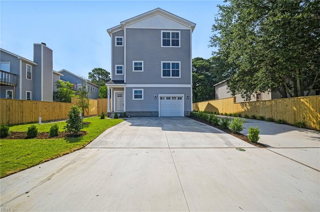 3755 Clipper Bay Dr Property Photo 3