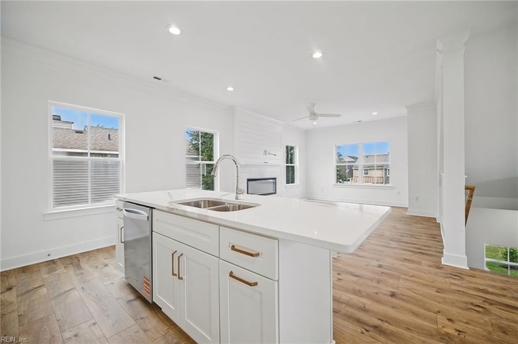 3755 Clipper Bay Dr Property Photo 11
