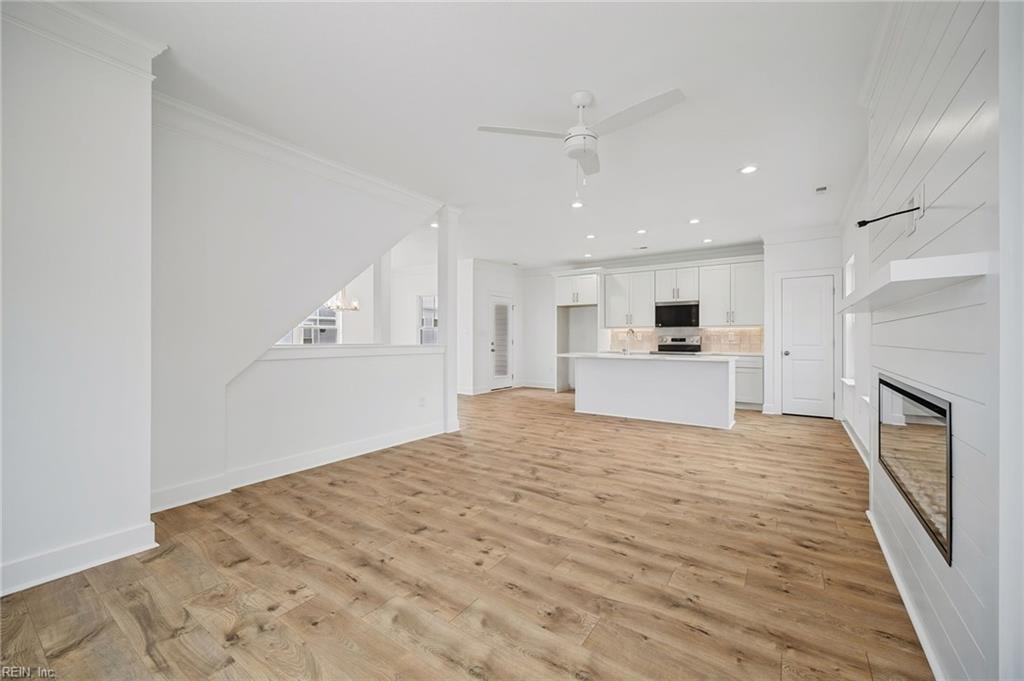 3755 Clipper Bay Dr Property Photo 13
