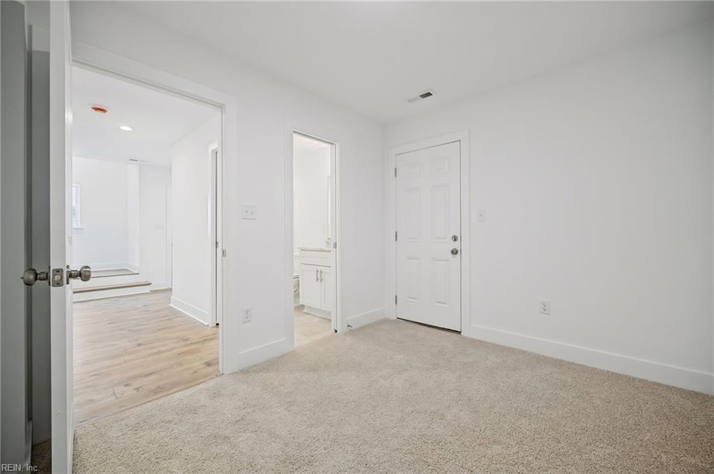 3755 Clipper Bay Dr Property Photo 19
