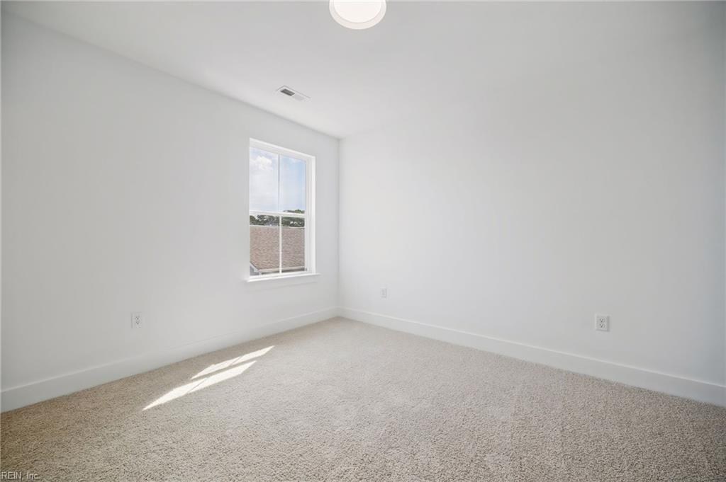 3755 Clipper Bay Dr Property Photo 23
