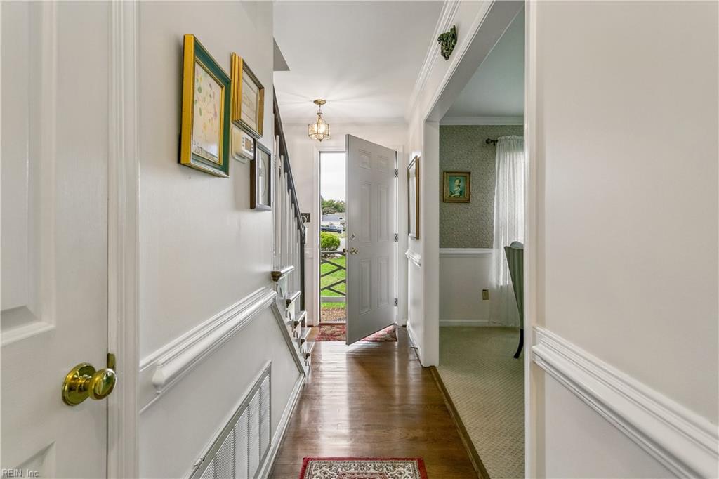 32 Padgett Ct Property Photo 5