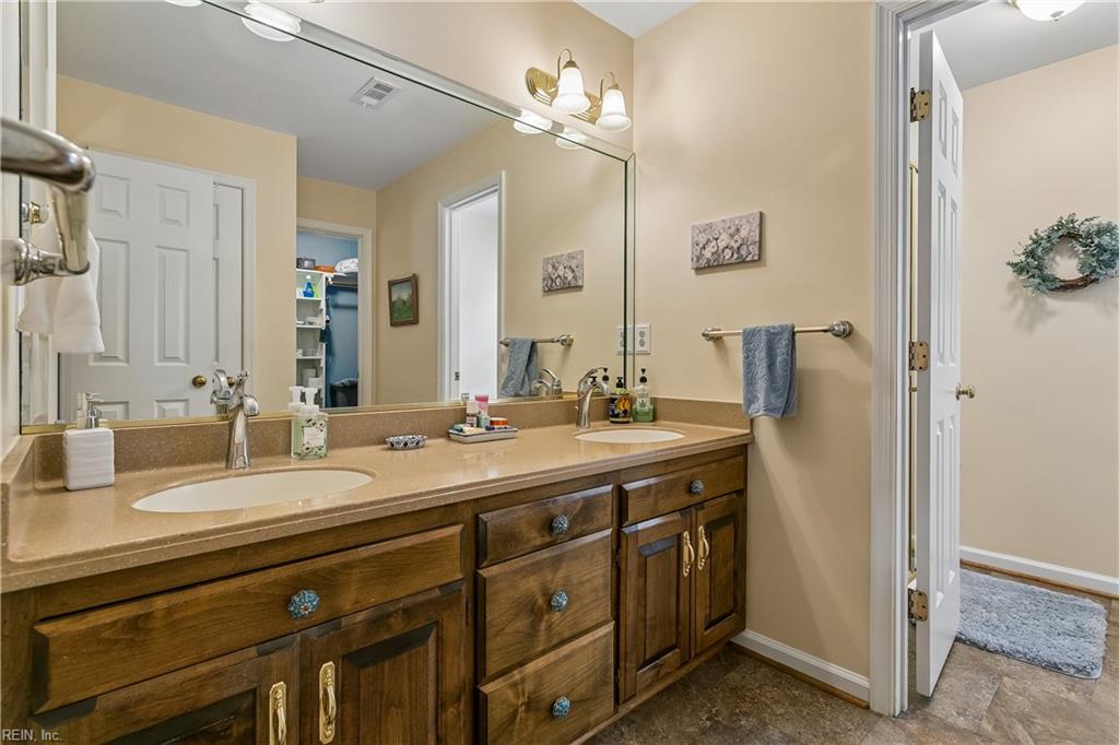32 Padgett Ct Property Photo 24