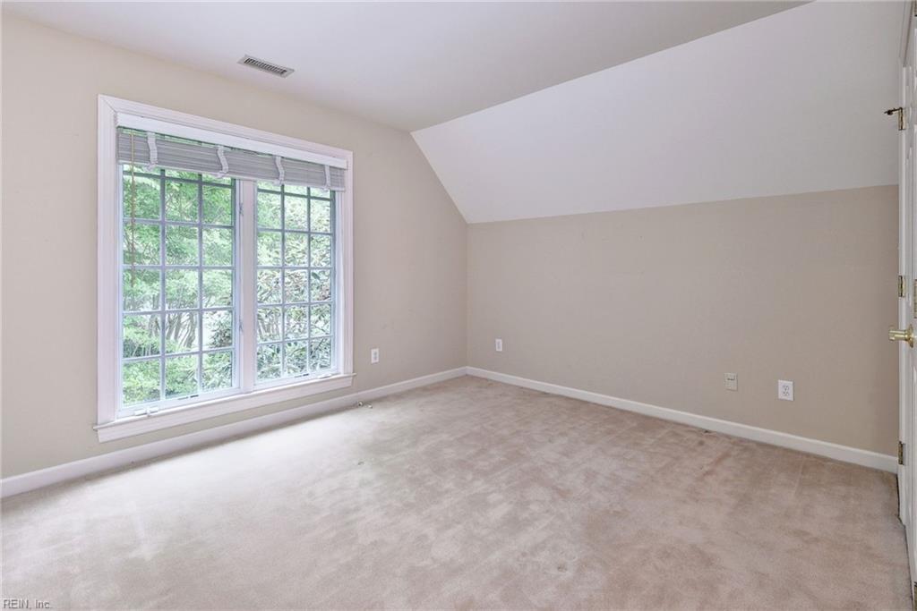 20 The Palisades Property Photo 41