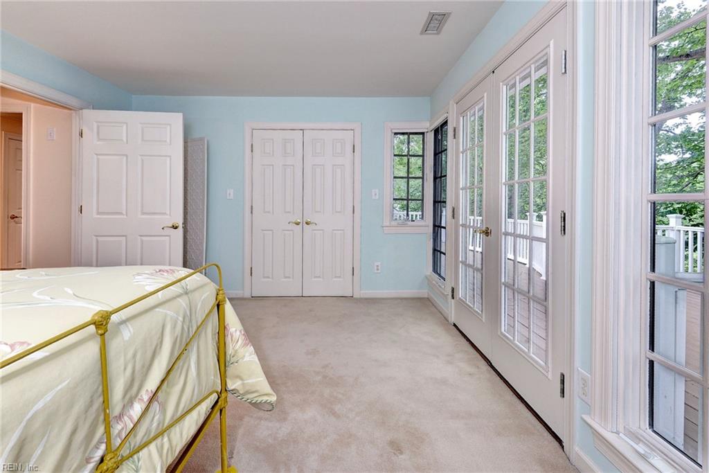 20 The Palisades Property Photo 44