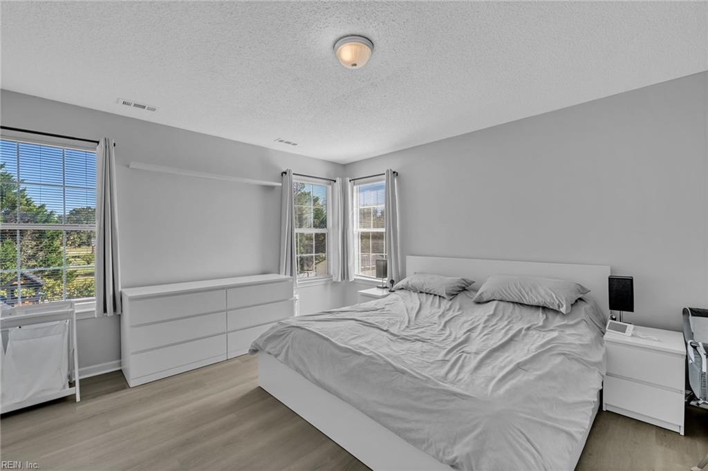 1218 Baltic St Property Photo 28