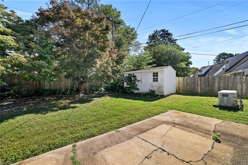 1719 N Lakeland Dr Property Photo 31
