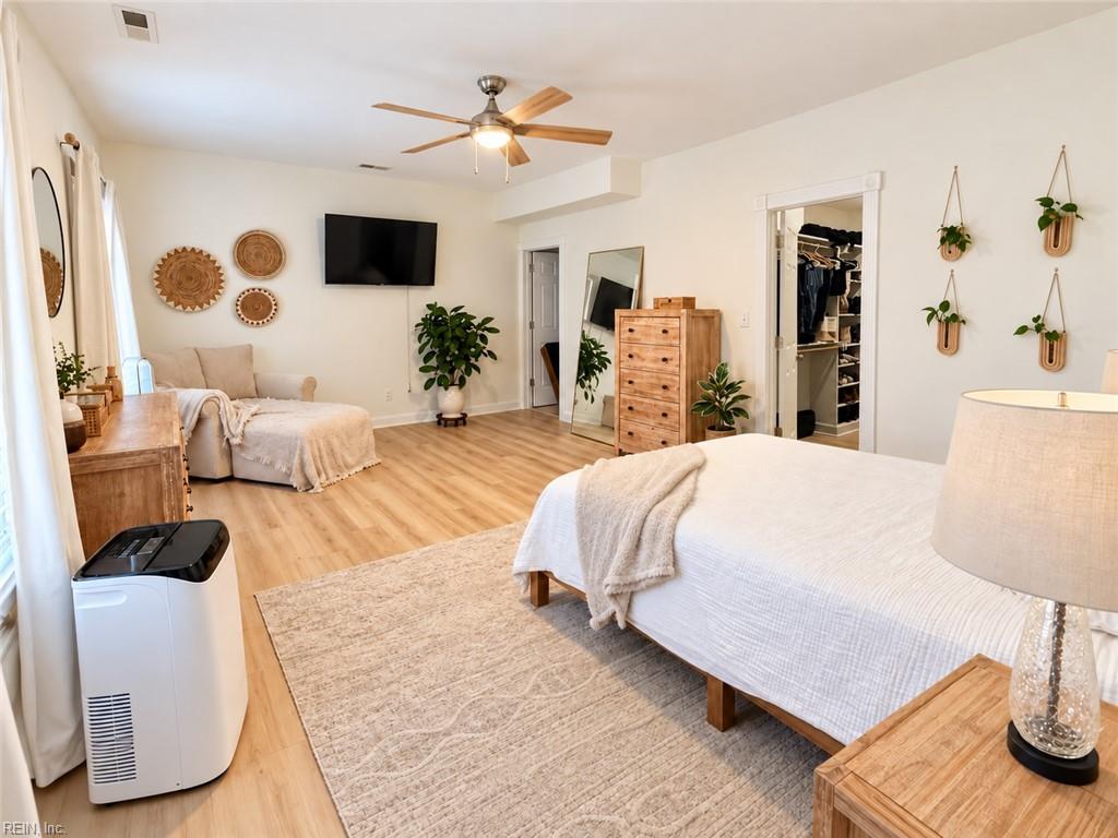 2232 W Berrie Cir Property Photo 5