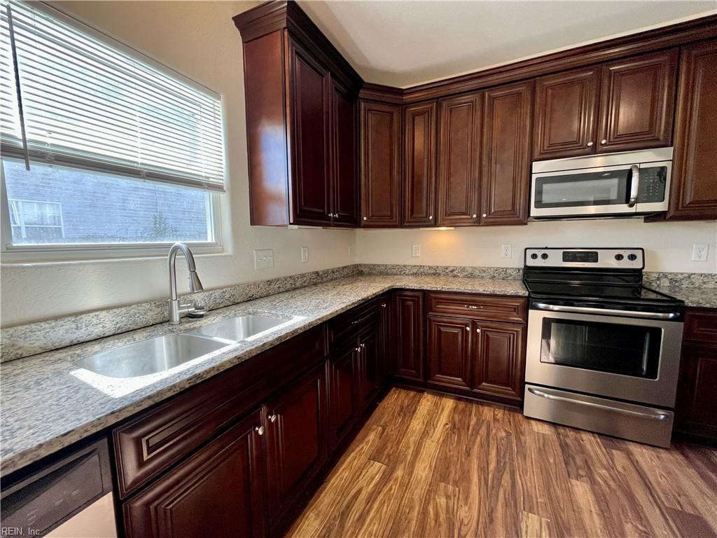 4843 Norvella Ave Property Photo 7