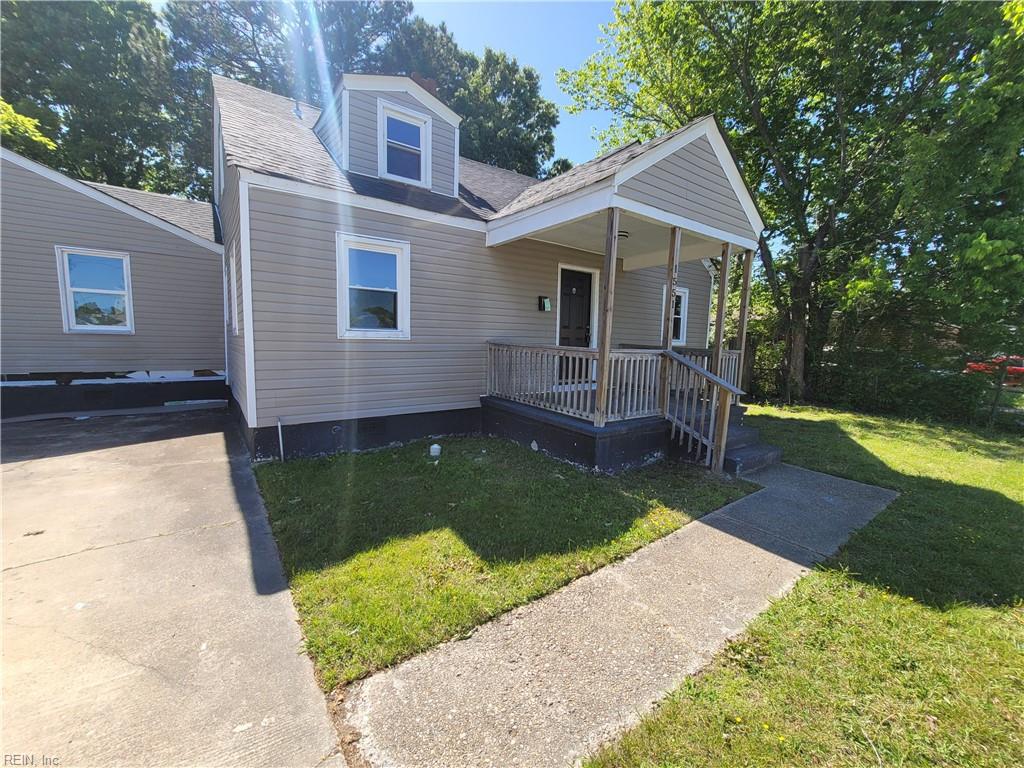 1551 Spruce Street St Property Photo 3