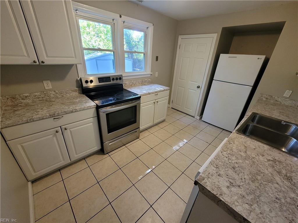 1551 Spruce Street St Property Photo 4