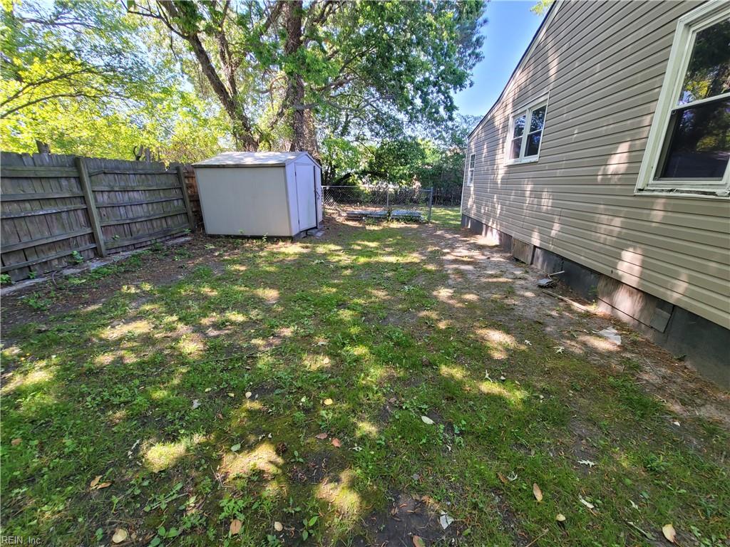 1551 Spruce Street St Property Photo 11