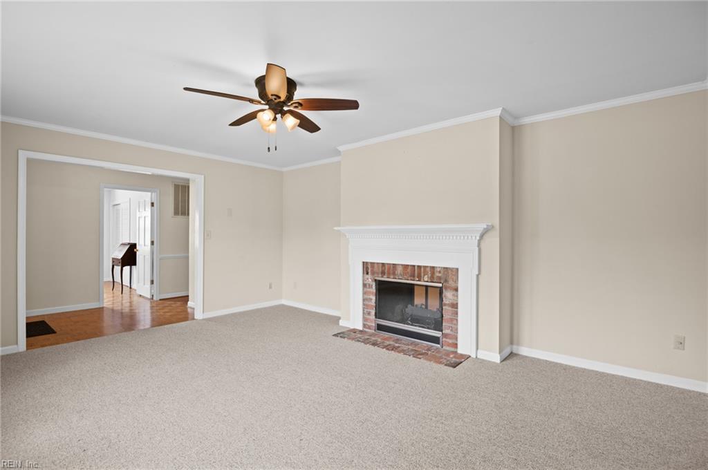 17450 Mill Run Ln Property Photo 8
