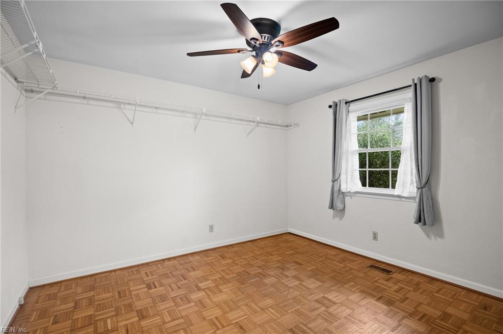 17450 Mill Run Ln Property Photo 14
