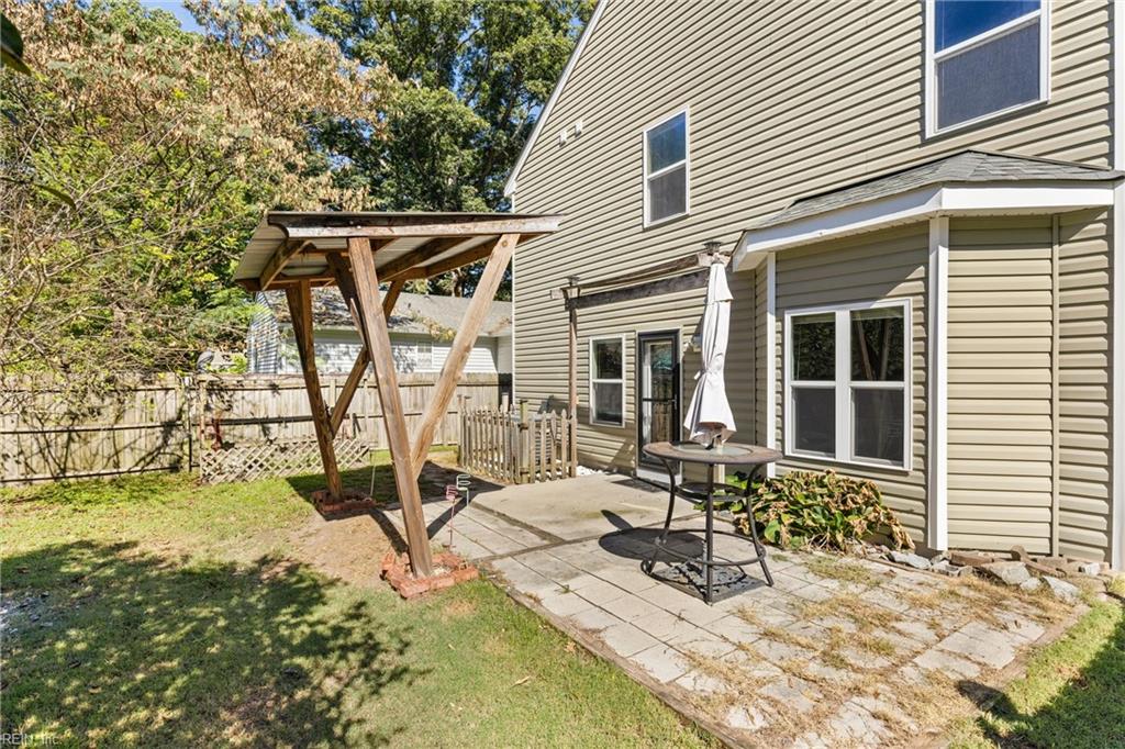 2021 Sparrow Rd Property Photo 19