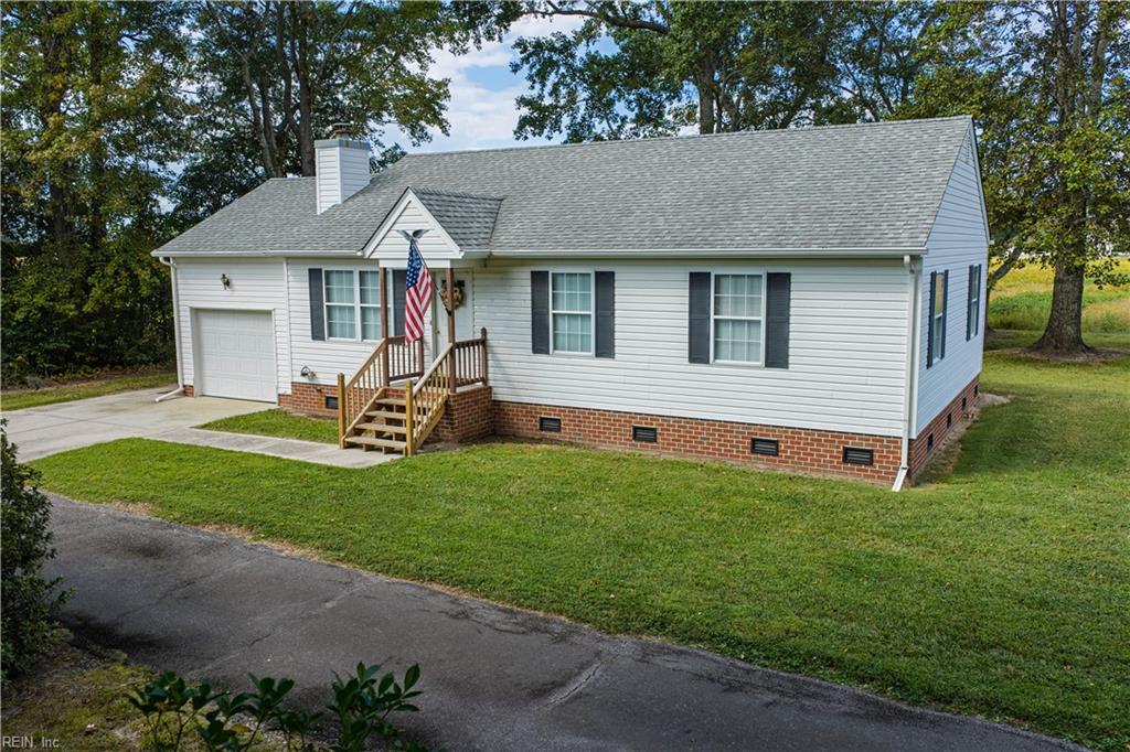 2164 Pungo Ferry Rd Property Photo 2