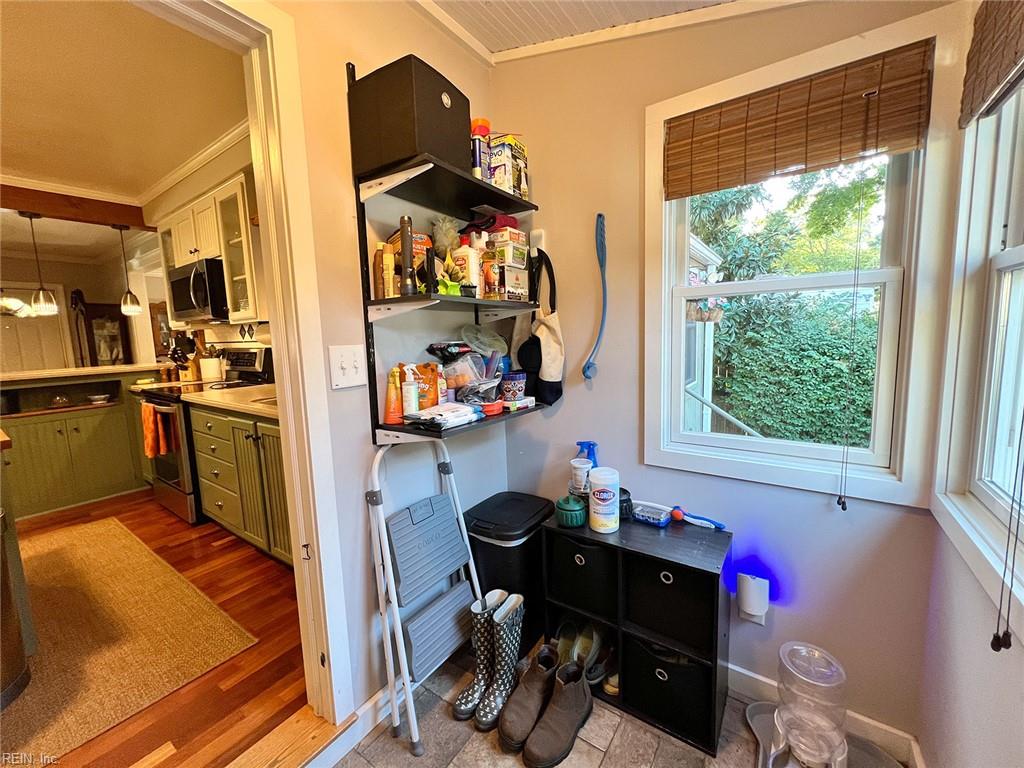 11 Dwight Rd Property Photo 16