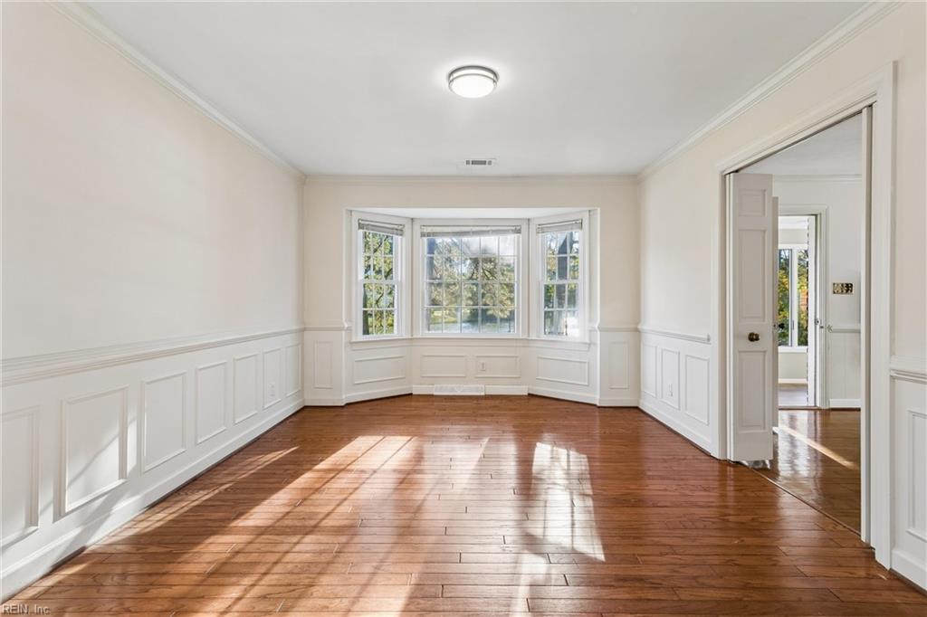 22 Hansom Dr Property Photo 6
