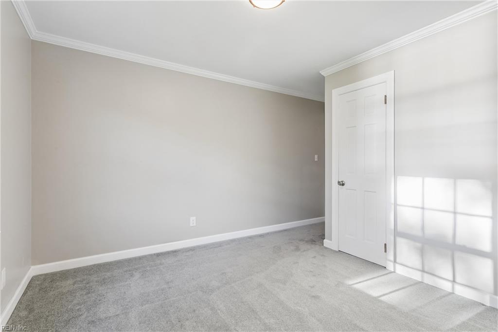 22 Hansom Dr Property Photo 29