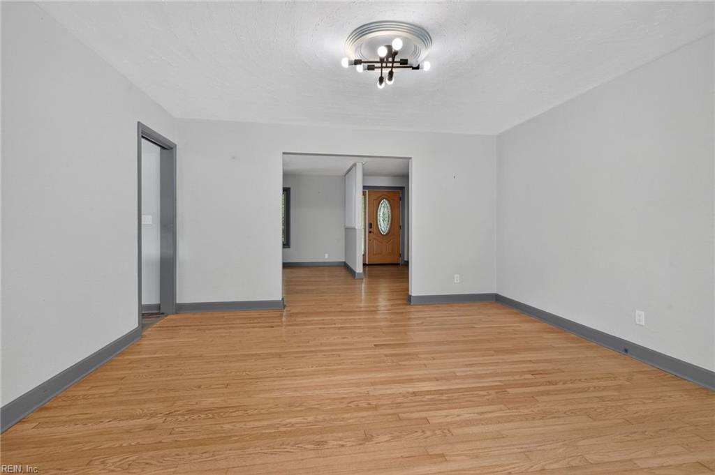 1637 Wakefield Dr Property Photo 22