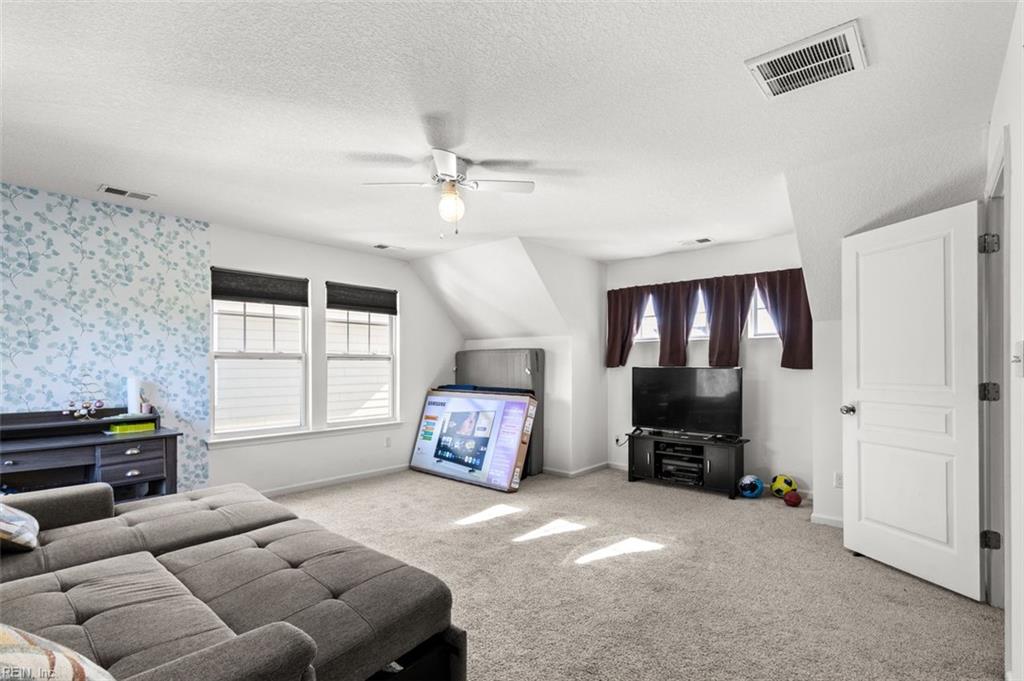 414 Terrywood Dr Property Photo 41