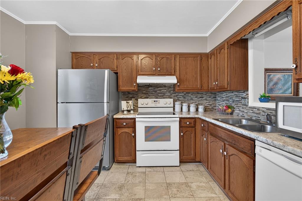 4703 Parvathi Ct Property Photo 4