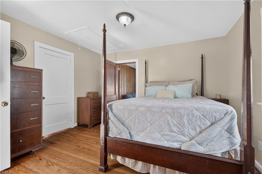 26 Langley Ave Property Photo 9