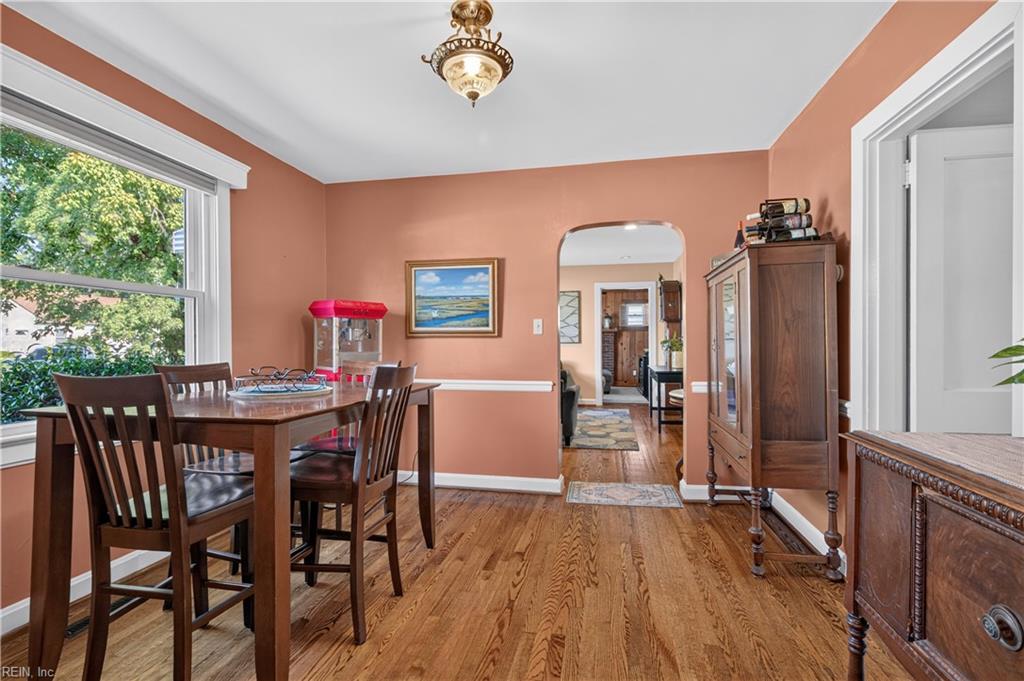 26 Langley Ave Property Photo 19